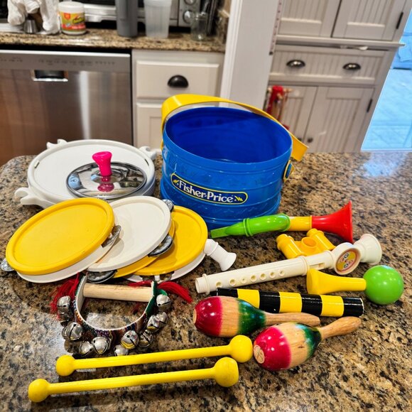 Fisher-Price Musical Band Drum Set Instruments Tambourine Vintage 1979 Vintage - Picture 3 of 16